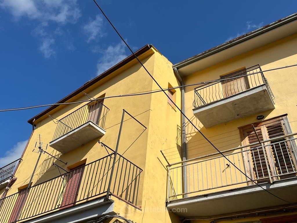 Anteprima 9