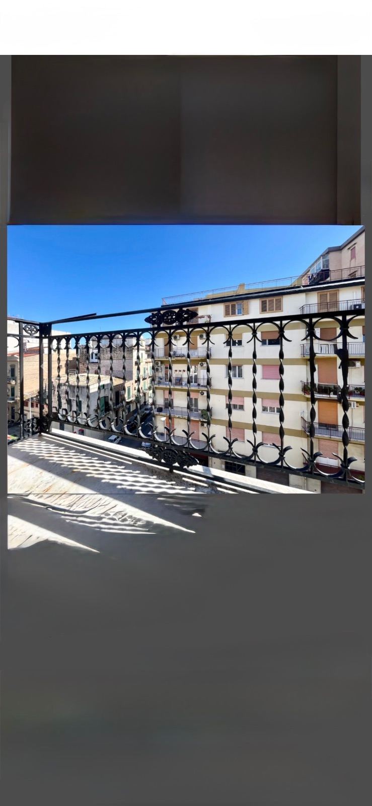 Anteprima 10