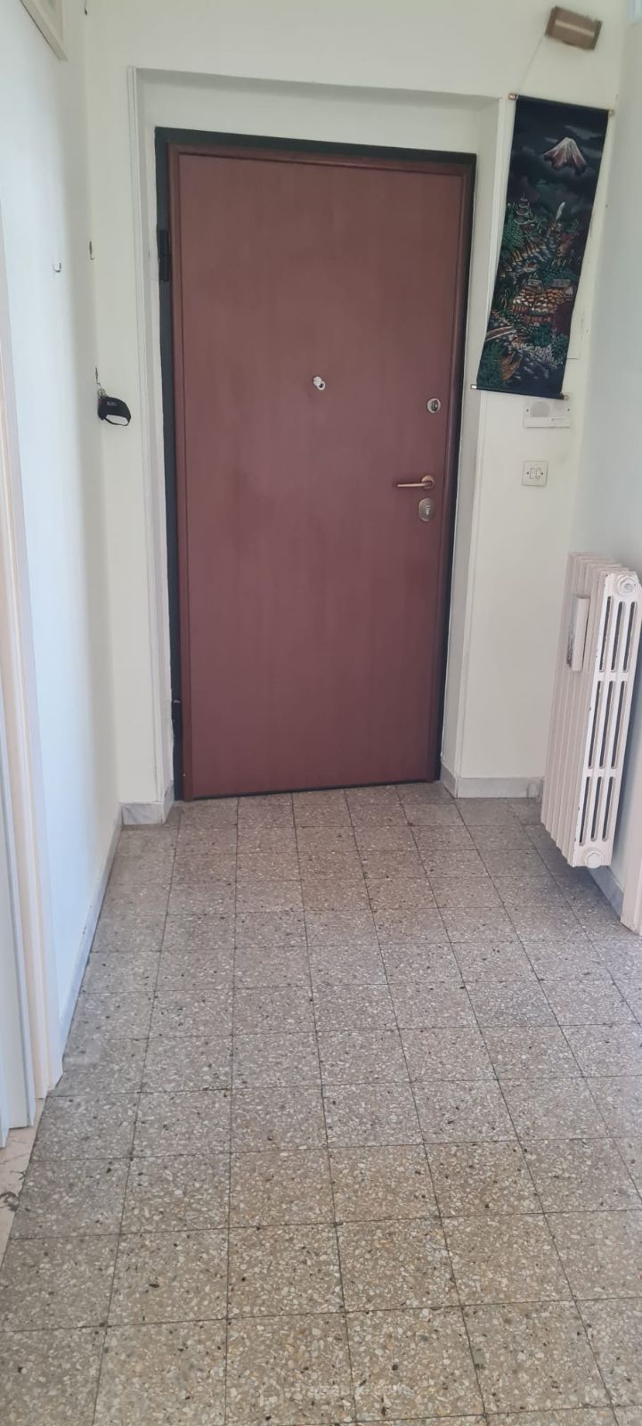 Anteprima 4