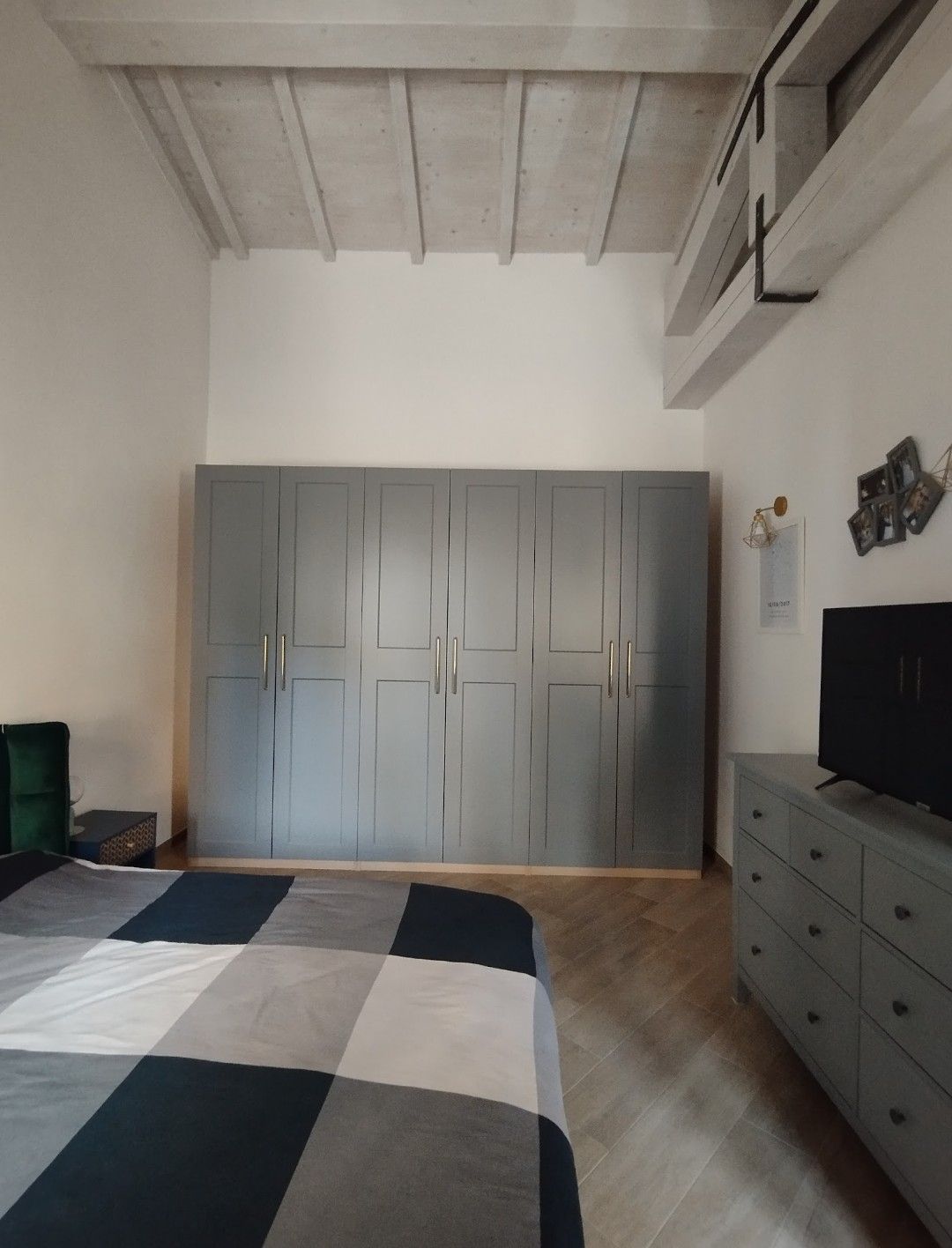 Anteprima 11