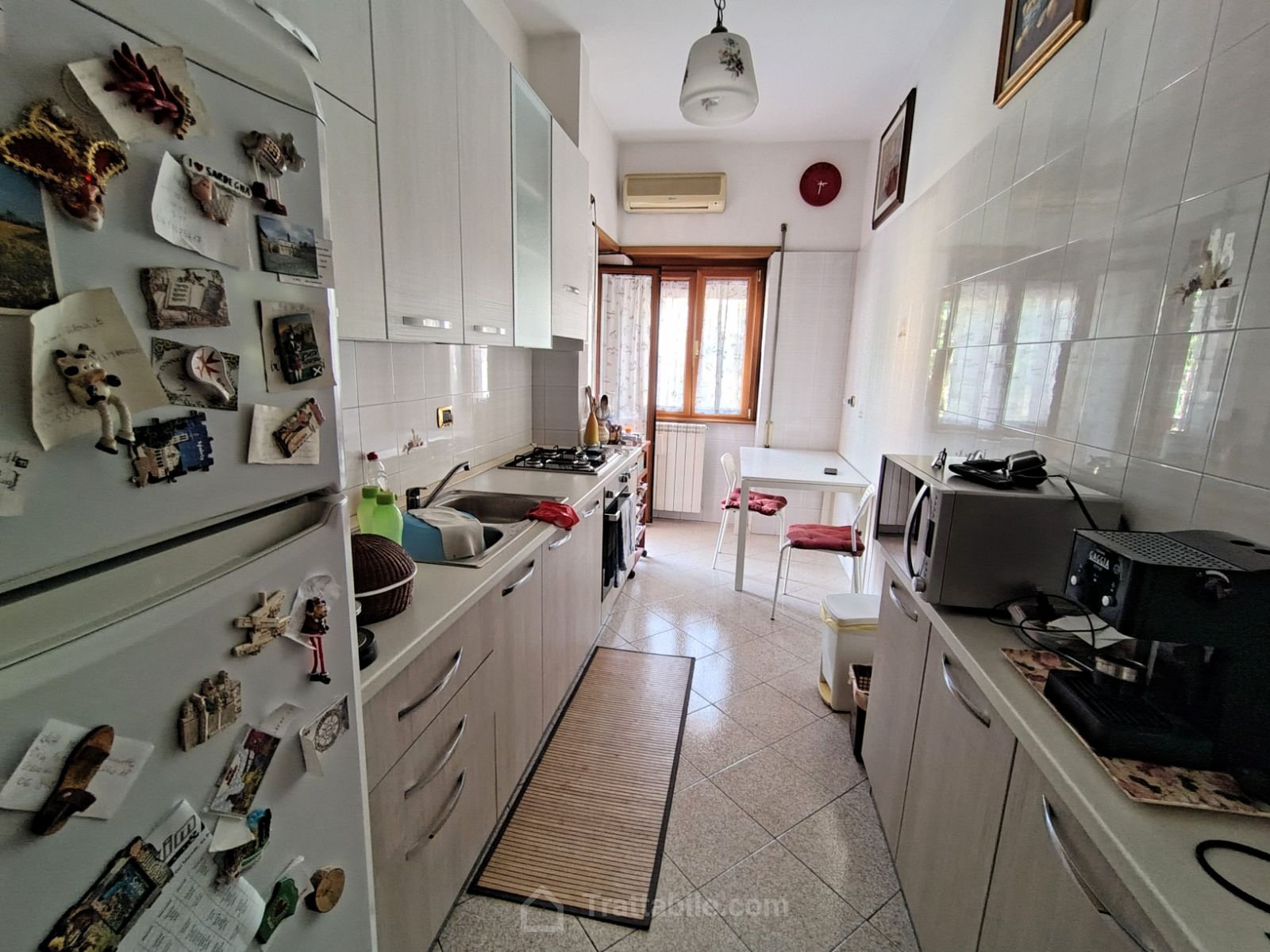 Anteprima 4