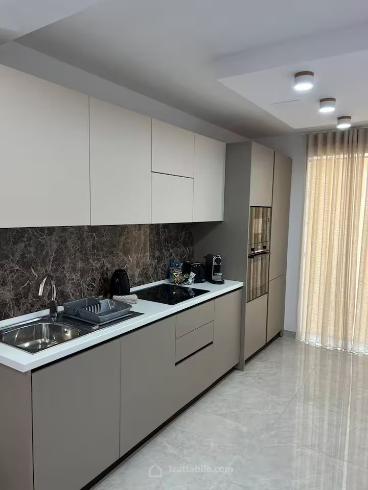 Anteprima 3