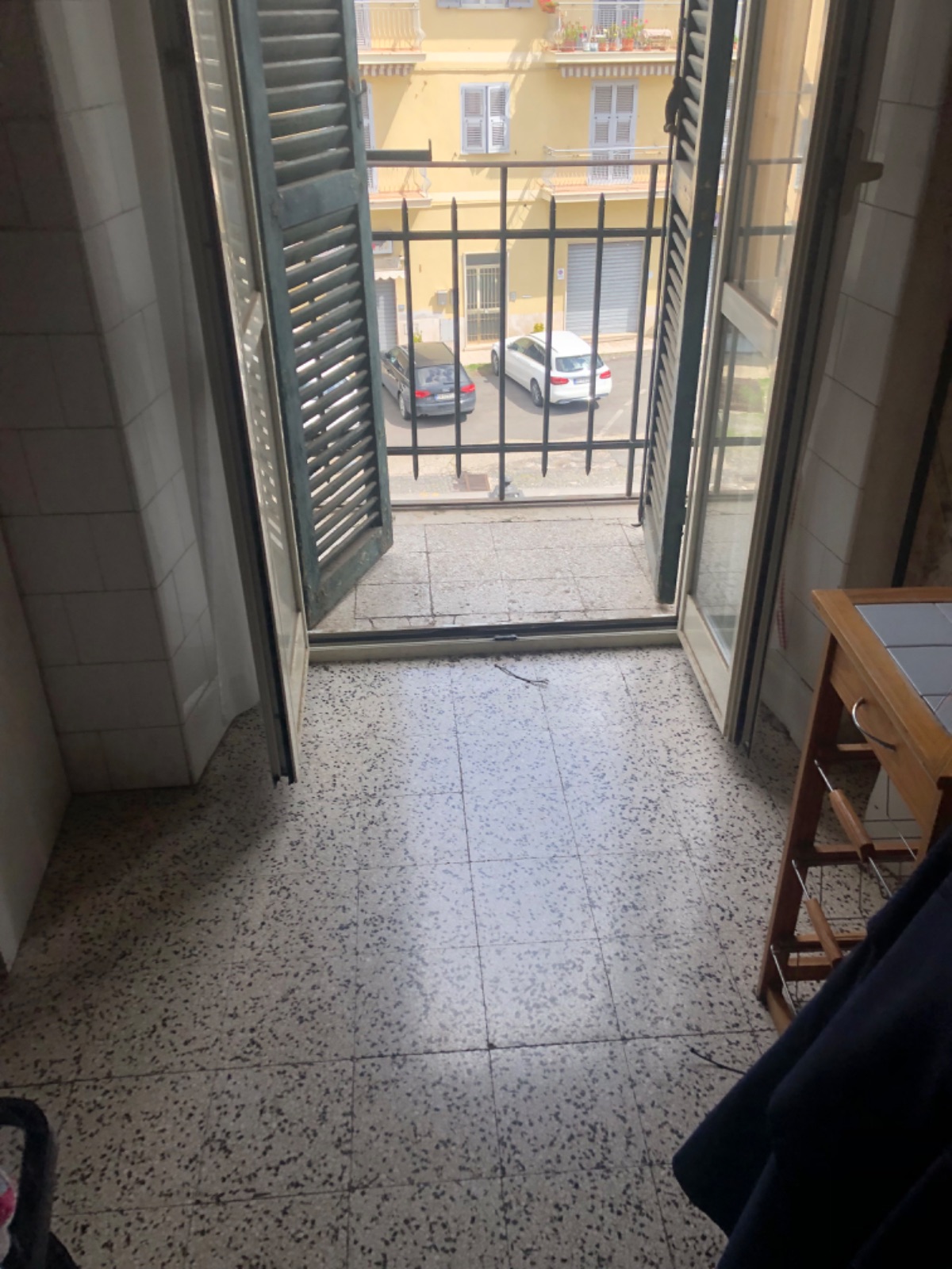 Anteprima 6