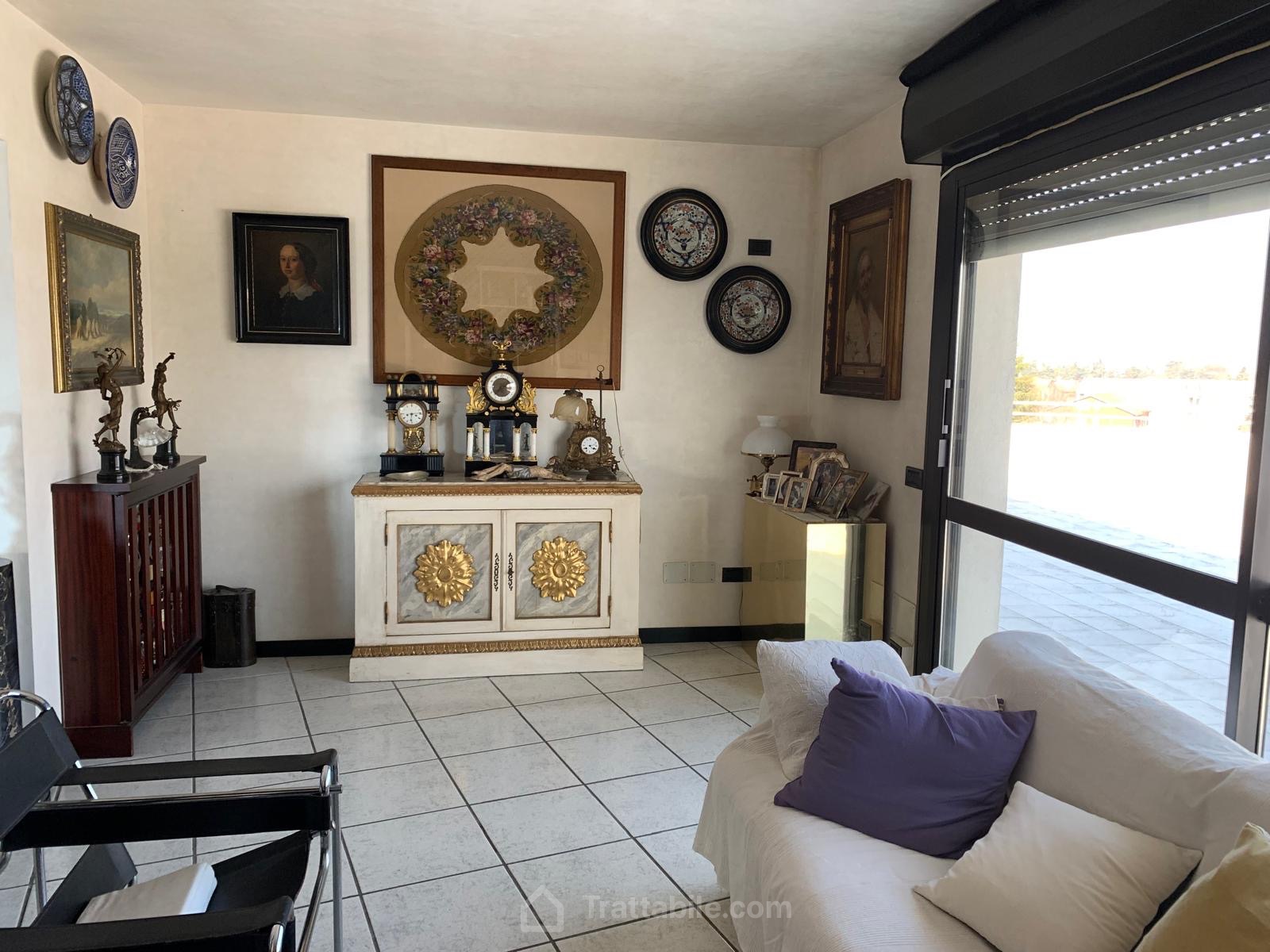 Anteprima 6
