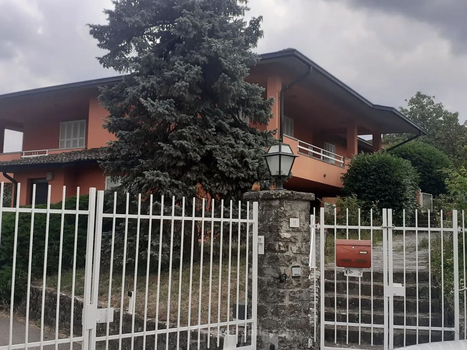 Anteprima 10