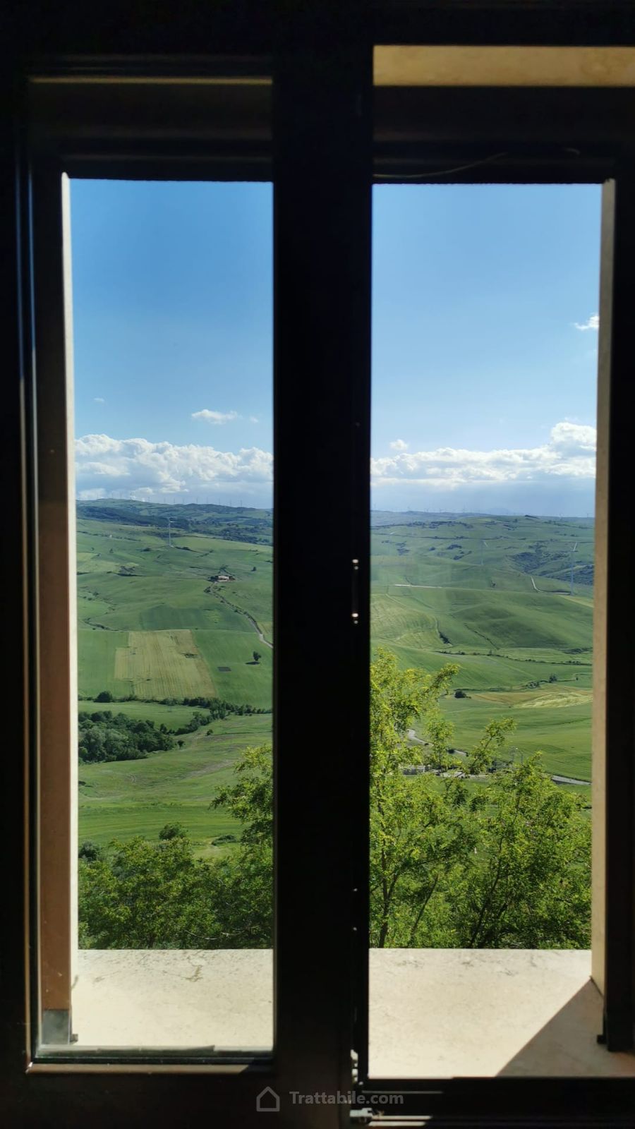 Anteprima 6