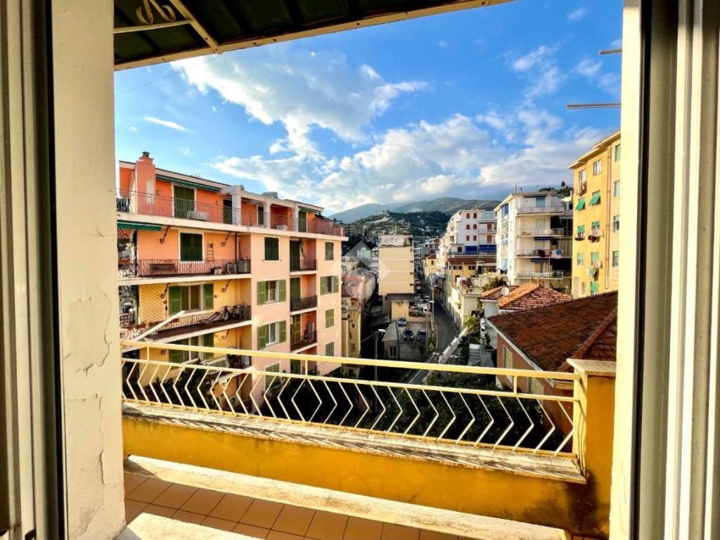 Anteprima 2