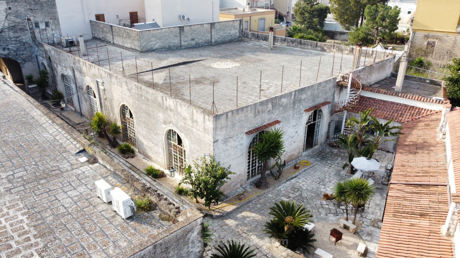 Anteprima 5