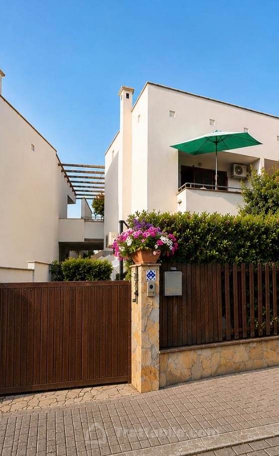 Villetta a schiera in vendita in Via Capri, 13, Sabaudia