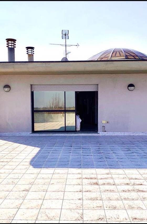 Super Attico con enorme terrazzo